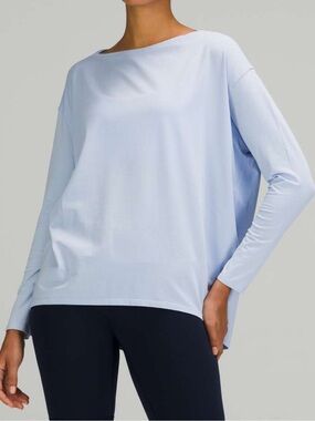 Lululemon Back In Action Long Sleeve in Blue Linen